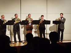 �x�������t�B���̃z�����Z�N�V����