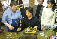 �h�C�c�E�}�C���c�̃A���L�T���_�[�ЂɂāA�Y�吶�Ǝ�R���O����