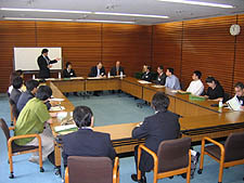 �~�[�e�B���O