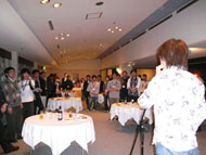 ���q�搶����̂����A�ɕ������郁���o�[