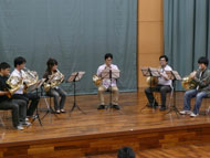 �����搶�N���X����