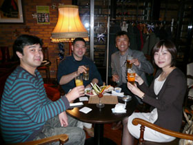 アレキサンダーだけにビールでね