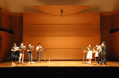 ���n�[�T���ɂ�