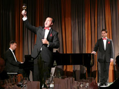 ���Z�v�V�����̈ꖋ�i�ʐ^��2007�N�A���L�T���_�[��225���N�L�O�p�[�e�B�[�j