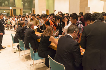 �I����̃T�C�����1���Ԓ��������I