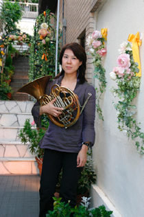 �c���T�q����