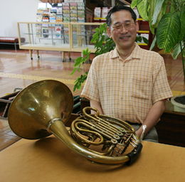 �с@�ɗY����