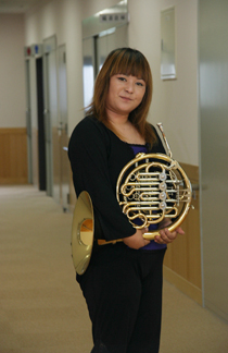 �����b����