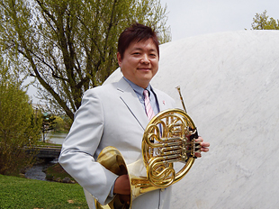 �������N