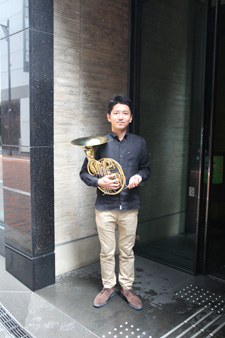 �a���L��